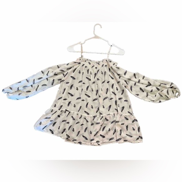 Women’s Cold Shoulder Tunic 2X White - Picture 2 of 3